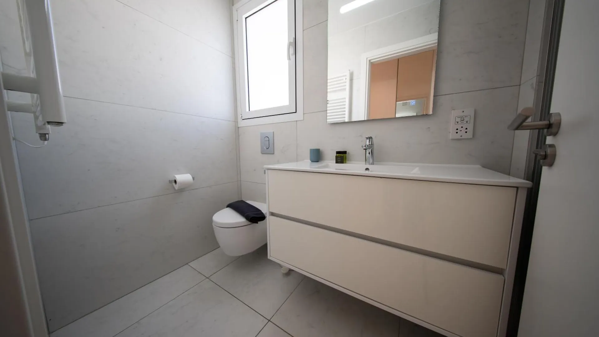 Sunset Family Villa, 1-Min Walk To Beach Protaras 0*,